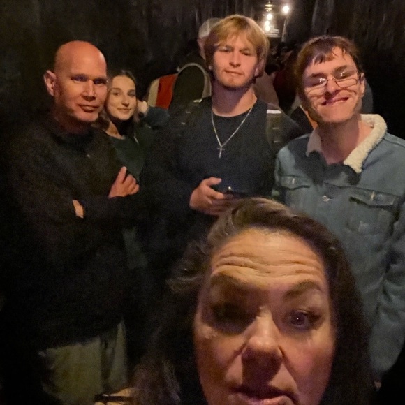 Meet your Posher, Lana - Picture 7 of 9